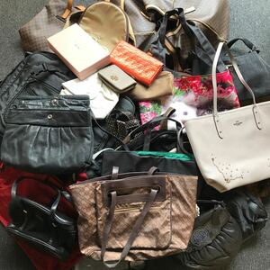 1 иен # Junk # ⑦ MiuMiu Tory Burch Coach Chloe и т.п. брендовая сумка содержит сумка кошелек 30 пункт и больше много комплект продажа комплектом коробка .... товар регулировка 