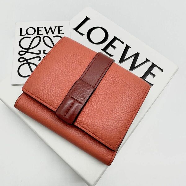【未使用級美品・付属品付き】LOEWE ロエベ 三つ折り財布 トライフォールド アナグラム