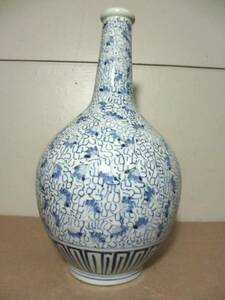  Imari . flower Tang . sake bottle height approximately 32cm Meiji period about 