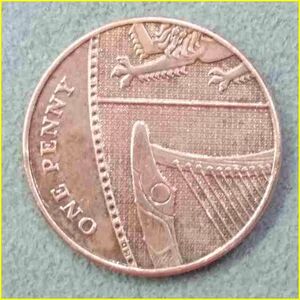 【イギリス 1ペニー 硬貨/2011年】 ONE PENNY/銅貨/エリザベス2世/コイン