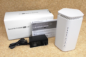 【中古 美品】UQ Speed Wi-Fi HOME 5G L12 NAR02SWU ホワイト 白 ホームルーター NEC 制限〇 一括購入(PEA504-1)