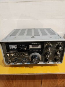  Yaesu YAESU Yaesu transceiver amateur radio machine FT-101BS details unknown therefore junk treatment exhibiting.