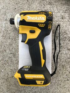 Makita TD171D インパクトドライバー、フレッシュイエロー本体のみ、中古品です、マキタ 純正フックは付属します。送料無料