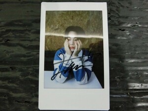 T[G4-39][ free shipping ]TNXhyons with autograph Polaroid / Cheki / photograph /K-POP idol / goods 