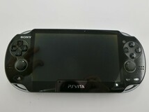 T【ロ4-77】【60サイズ】▲PS VITA 本体セット/メモリカード：16GB・ソフト付/ゲーム機/通電可/ジャンク扱い/※傷・汚れ・欠け有_画像2