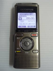 OLYMPUS Olympus Voice-Trek IC магнитофон диктофон V-823