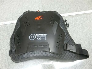 - - 新品 未使用 コミネ KOMINE バイク用 チェスト アーマー フリーサイズ SK-630 ②