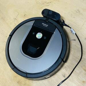 iRobot Roomba 960 робот пылесос 2016 год рабочее состояние подтверждено 