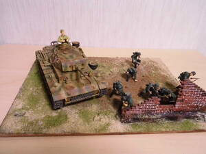 *1/35 Germany land army Ⅲ number tank machine gun team etc. 8 name attaching geo llama final product ( junk * including in a package un- possible * pedestal attaching )*