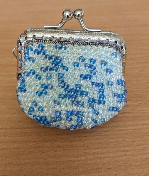 手作りビーズ がま口小銭入れ、小物入れ ハンドメイド 財布 コインケース