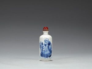 清代 大清康熙年製 陶磁器 青花羅漢鼻煙壺【仁】染付 置物擺件 古賞物 古美術 中国古玩 蔵出