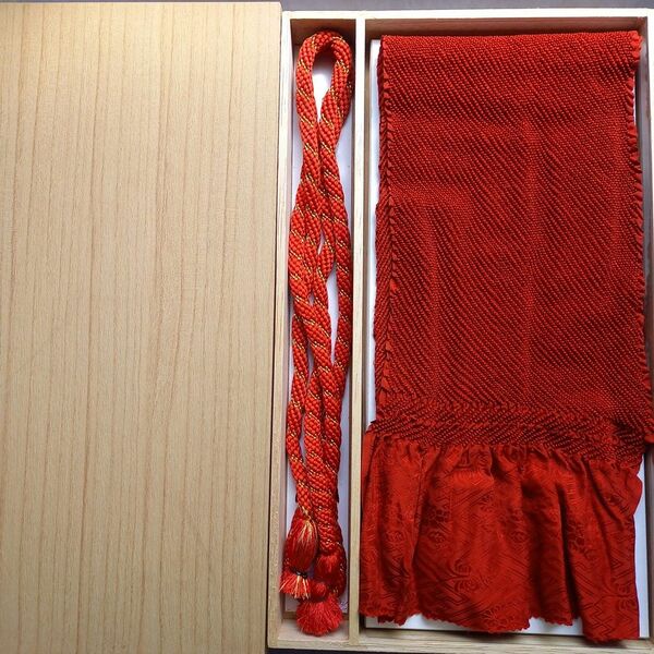 正絹 総絞り 金糸入り 帯締め 帯揚げセット 和装小物 着物 振袖 訪問着 浴衣