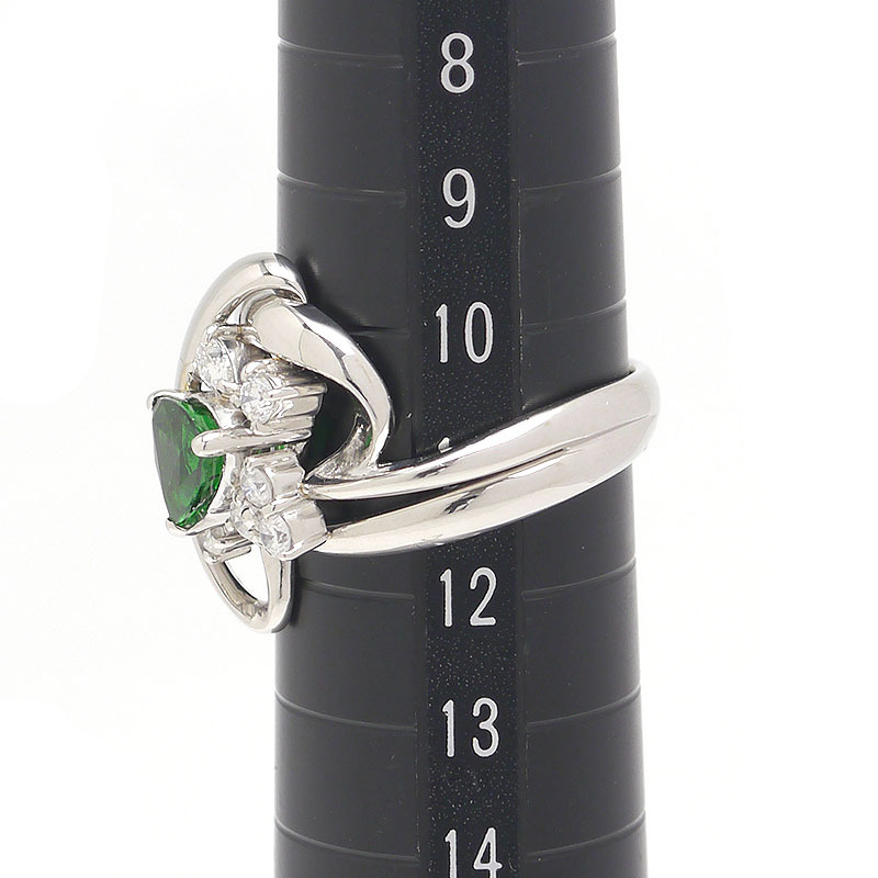 グリーングロッシュラーガーネットリング #11 約11号 PT900・ガーネット0.80ct・ダイヤ0.27ct グリーングロッシュラーガーネットリング #11 約11号 PT900・ガーネット0.80ct・ダイヤ0.27ct