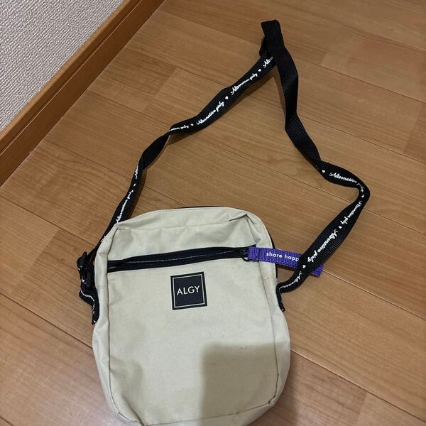 ショルダーバッグ バッグ