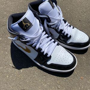 ナイキ　NIKE AIR JORDAN 1 MID SE エアジョーダン1ミッドSEホワイト　ブラック　ゴールド　30センチ　ほぼ新品