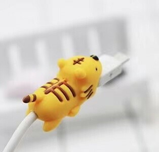 動物ケーブル保護 充電ケーブルプロテクター かわいい 断線防止カバー　2個セット