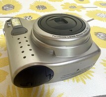 【Y754】FUJIFILM/富士フィルム/instax/mini10/チェキ/インスタントカメラ/チェキ10/動作未確認_画像4