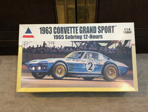 アキュレート・ミニチュア ACCURATE MINIATURES 1/24 CORVETTE GS 1965 SEBRING 未組立キット！