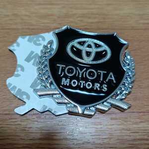 Toyota メタルEmblem 【Silverー】Prius Crown Alphard Aqua ヤリス CorollaBlackス ライズ RAV4 86 C-HR bB Harrier