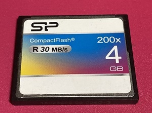 コンパクトフラッシュ　メモリー　４GB　SPシリコンパワー