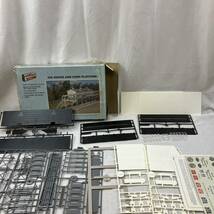 [5-100]建物模型　まとめ売り　CORNER STONE 駅　ICE HOUSE PLATFORM 933-3049 3014 HO SCALE #9037_画像6