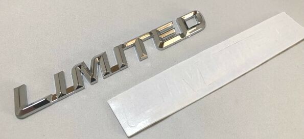 LIMITED 3D 金属エンブレム リミテッド 限定車 汎用 ドレスアップ カスタム 外装 ステッカー シルバーデザイン カー用品 旧車 改造