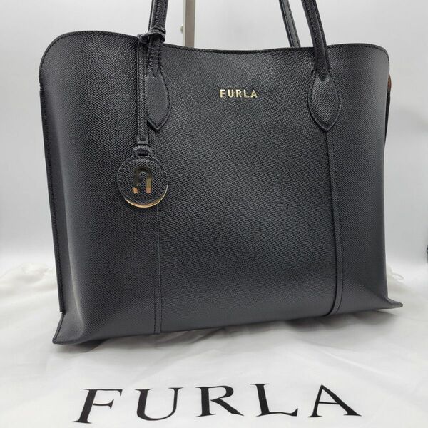 美品 FURLA フルラ ヴィットリア トートバッグ ハンドバッグ ブラック