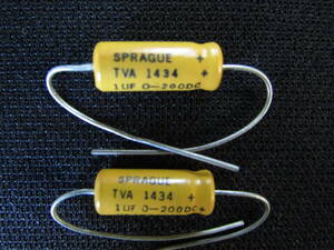 SPRAGUE スプラグ　電解コンデンサー　1μF 200V ×2 未使用　 長期保管品 