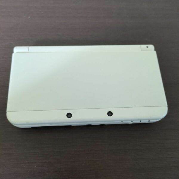 NEW NINTENDO 3DS ホワイト　きせかえプレート