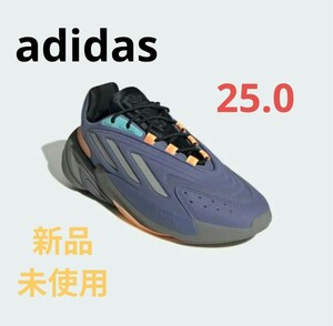 アディダス adidas スニーカー OZELIA(25.0)