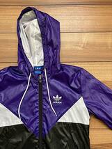 送料185円 レディース Mサイズ adidas アディダス ウインドブレーカー ポリエステル パーカ ダンス ストリート パープル系 スポーツ_画像1