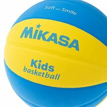 ミカサ(MIKASA) スマイルバスケットボール 5号 (男子用・女子用・小学生) EVA 特殊スポンジ スマイルシリーズ 黄/青 SB5-YB_画像2