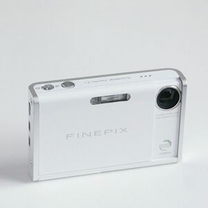 〈即決〉 FUJIFILM フジフィルム FinePix Z2 デジタルカメラ 