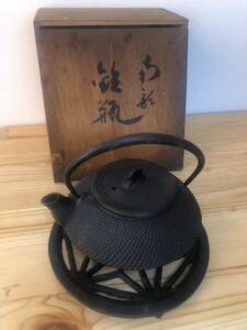 #155 南部鉄器 鉄瓶 急須 金属工芸 工芸品 