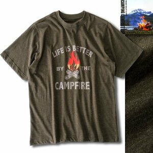 新品 キャンピングコンフォートライフ 春夏 キャンプファイヤー プリント Tシャツ L カーキ【PW9M-T103_DGE】 CAMPING COMFORT LIFE 半袖