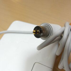 ★Apple アップル 純正 PowerBook G4 & iBook用 用ACアダプター A1036 DC24V 1.875A 送料230円 の画像4