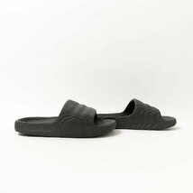 adidas アディダス ADILETTE 22 Slides アディレッタ スライドサンダル UK8 合成素材 CARBON ダークグレー系 ストリート メンズ 春夏_画像5