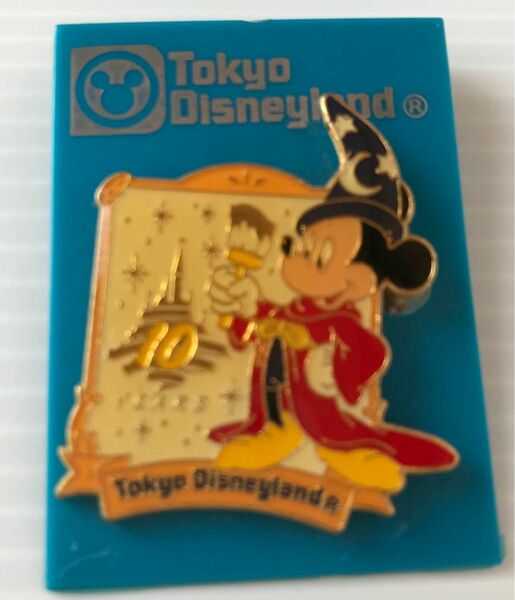 新品未使用品 東京ディズニーランド 10周年記念バッジ