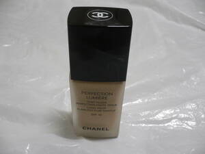 ◆CHANEL シャネル◆ ペルフェクシオン ルミエール フリュイド 10 ベージュ 30ml 全国送料一律520円