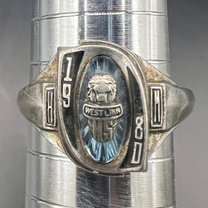  college ring /10 number /Jostens company / Justin z company /1980 period /1980 year /ARGENTUS material / white gold / America / imported goods / Vintage / blue color 