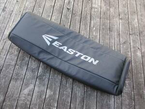 * free shipping *EASTON East n bat case high capacity (5~7ps.@ about )
