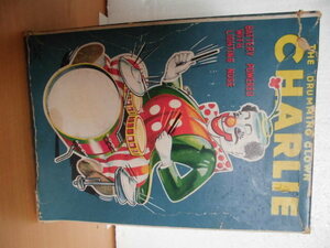  tin plate made battery drive THE DRUMMING CLOWN CHARLIE box have 