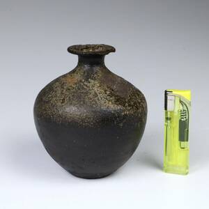 # новый . бутылочка для сакэ чёрный израсходованный неглазурованная керамика ваза для цветов посуда для сакэ утро .
