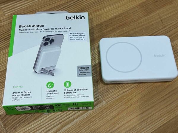 Belkin MagSafe対応 ワイヤレス モバイルバッテリー 5000mAh(7.5W) BPD004btWH