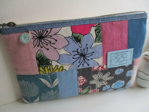  hand made * a bit largish passbook pouch + cotton cotton flax etc. various * patch * 2!