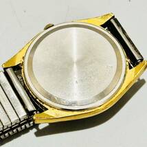 甲MJ17665　クリーニング済　電池切れ　セイコー　SEIKO　クウォーツ　7121-8000　メンズ腕時計　ゴールド文字盤　アナログ　三針　QUARTZ_画像6