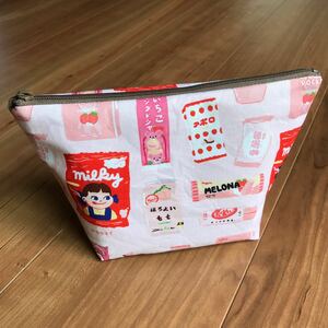 ハンドメイド ピンクのお菓子柄 マチありポーチ 