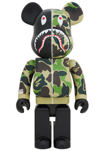 ■即決*新品■ 2018 BAPE ABC CAMO SHARK BE@RBRICK 1000% Green グリーン 緑 ベアブリック MEDICOMTOY エイプ ベイプ カモ シャーク CLEAR