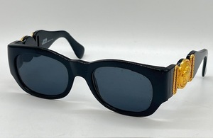 K1413#[ GIANNI VERSACE ] Gianni Versace sunglasses 413/A 852 black Gold charm I wear brand Vintage 