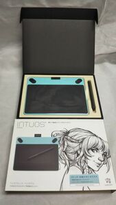 A01 送料無料 付属品完備/CTL-490/B0ワコム Intuos Draw【旧モデル】ペン入力専用 お絵描き入門モデル Sサイズ ミントブルー